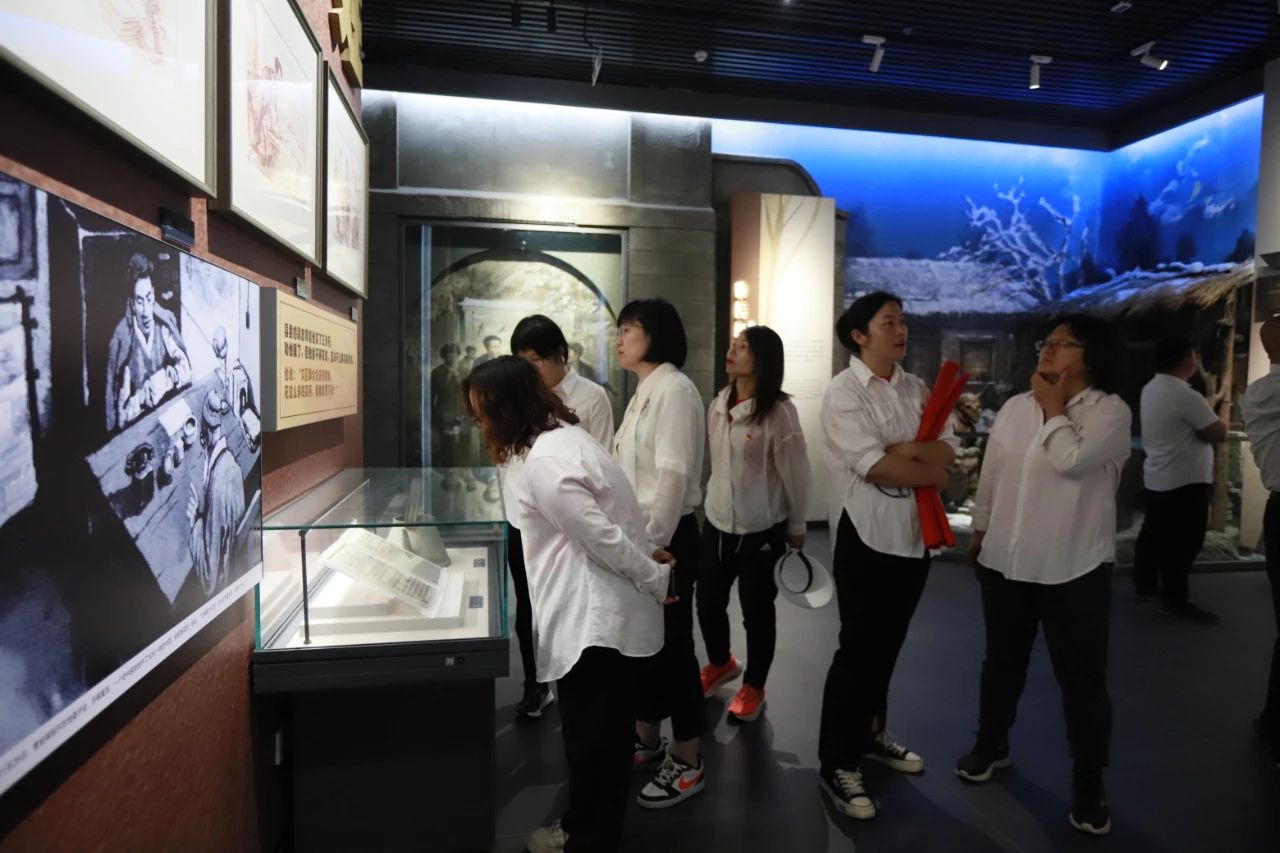 砥礪初心使命，汲取奮進力量丨花花牛乳業(yè)集團黨委組織開展學習“焦裕祿精神”主題黨日活動