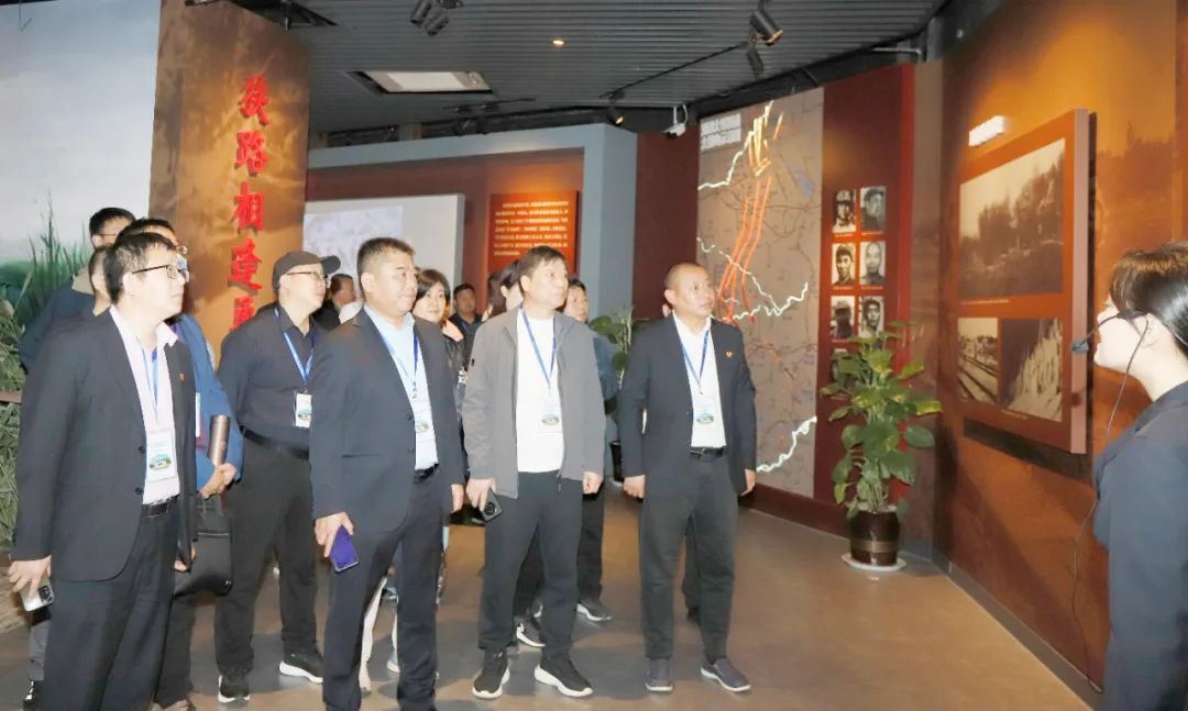 傳承紅色基因·踐行初心使命 | 花花牛乳業(yè)集團(tuán)黨務(wù)干部赴河南大別山干部學(xué)院開(kāi)展綜合素質(zhì)提升教育培訓(xùn)