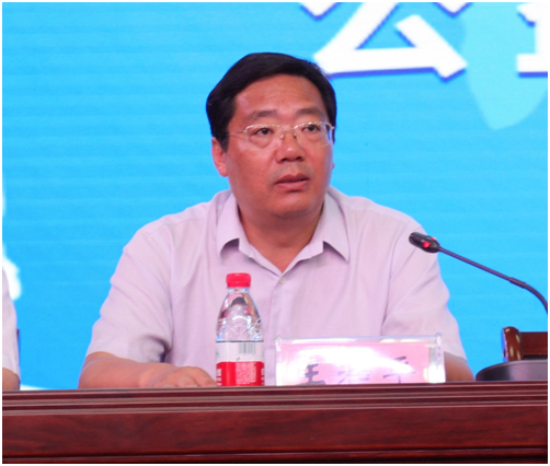 “健康中原，牛奶伴您行——花花牛乳業(yè)集團(tuán)2018中國(guó)小康牛奶行動(dòng)” 公益助學(xué)啟動(dòng)儀式隆重舉行